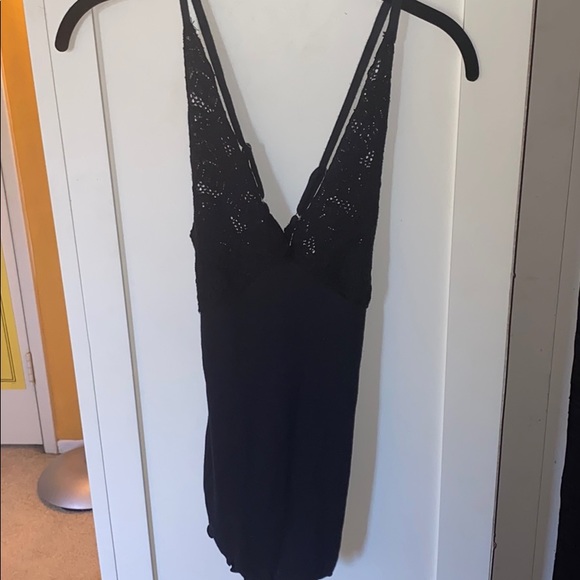 LOOKING FOR - Picture 2 of 5